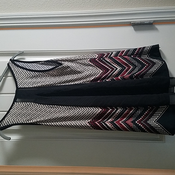 Top - Picture 2 of 3